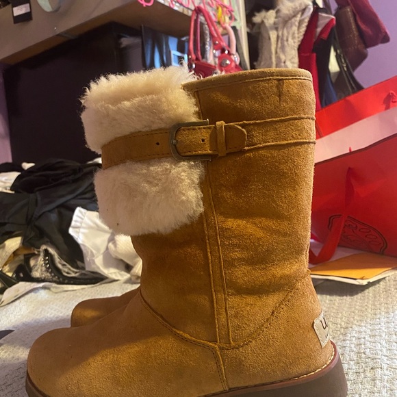 Ugg snow boots - Picture 2 of 3